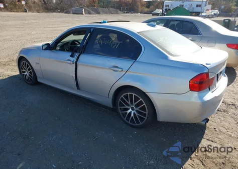 2006 BMW 330I z USA, uszkodzony, nr VIN WBAVB33526KS37639